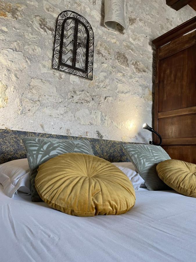 Готель Le Relais, La Dormance, Le Bois Dormant Chateauvieux  Екстер'єр фото