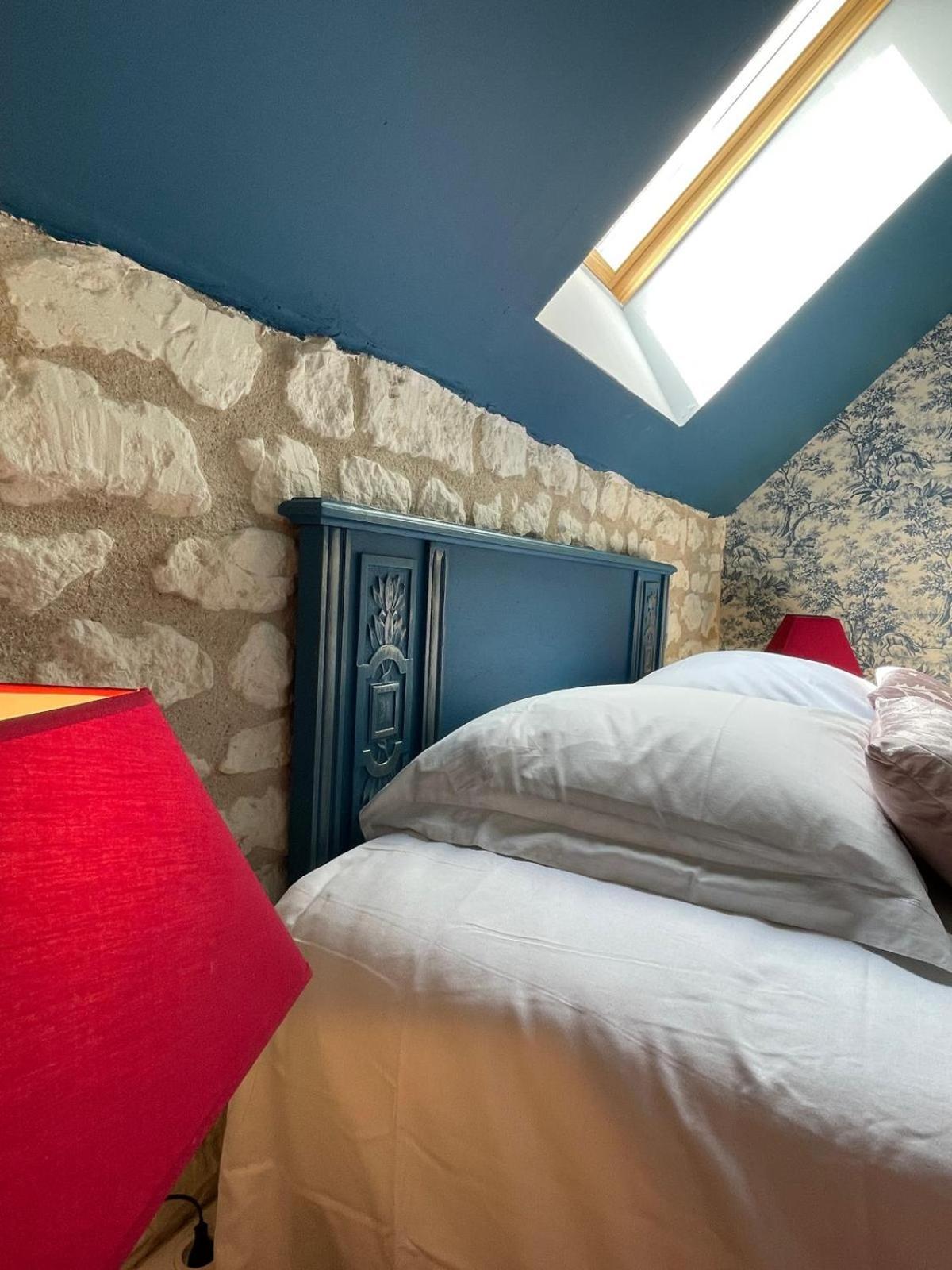 Готель Le Relais, La Dormance, Le Bois Dormant Chateauvieux  Екстер'єр фото