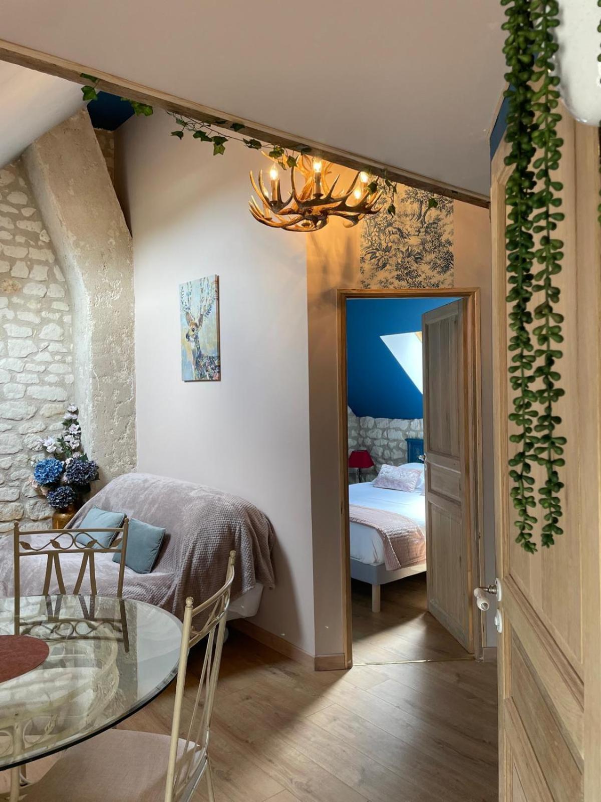 Готель Le Relais, La Dormance, Le Bois Dormant Chateauvieux  Екстер'єр фото